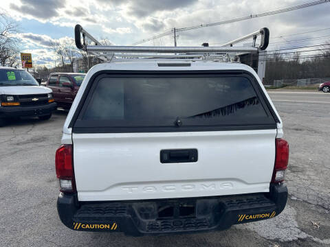 2021 Toyota Tacoma SR