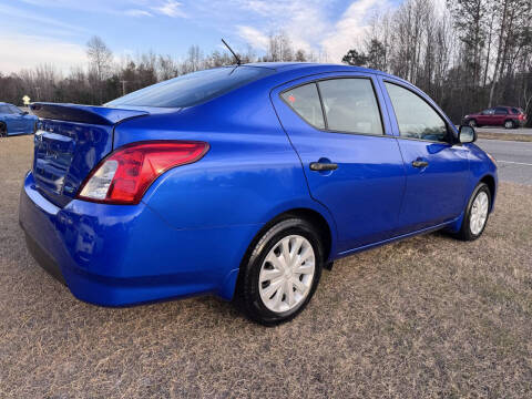 2015 Nissan Versa 1.6 S Plus