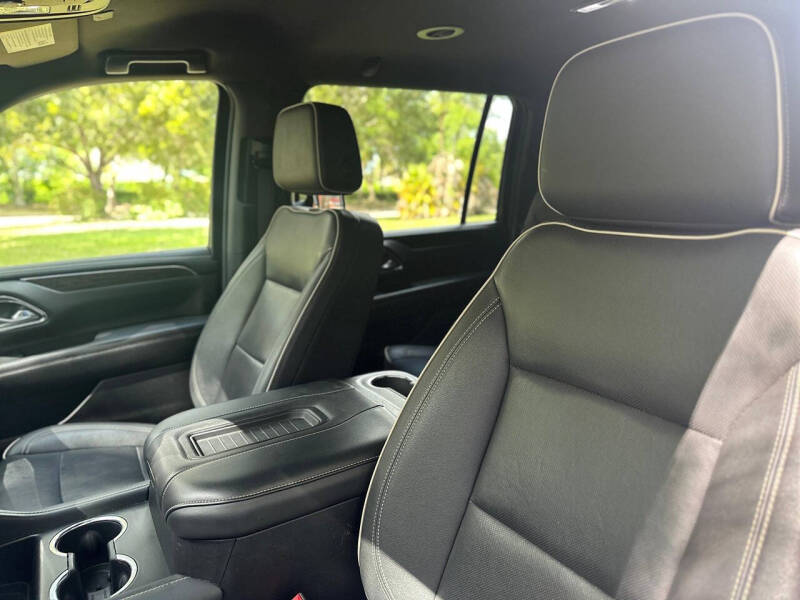 2024 Chevrolet Suburban Premier