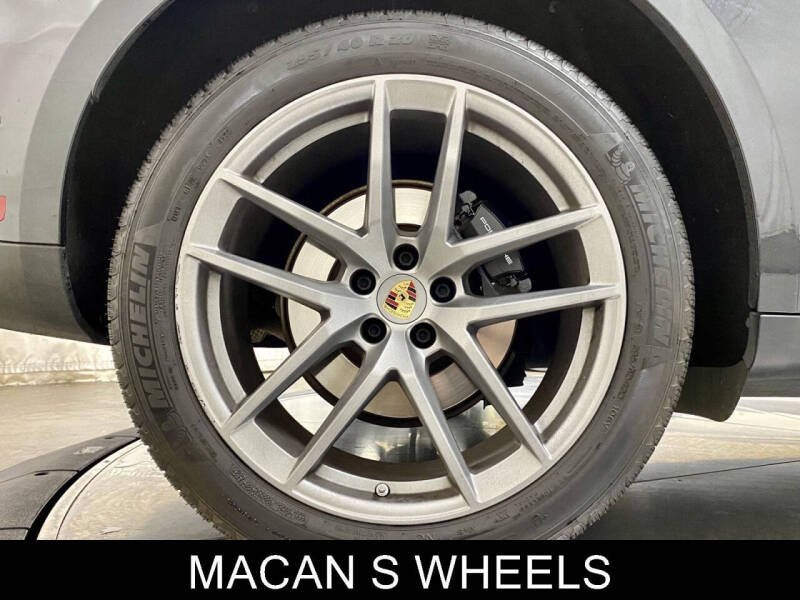 2022 Porsche Macan