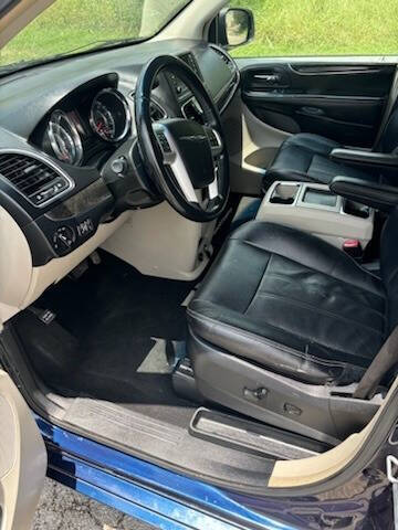 2014 Chrysler Town and Country for sale at Outback Auto Group in New Braunfels, TX