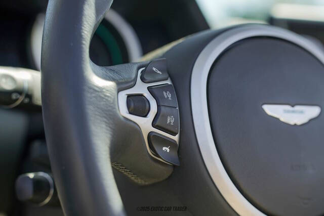 2020 Aston Martin DB11 Volante