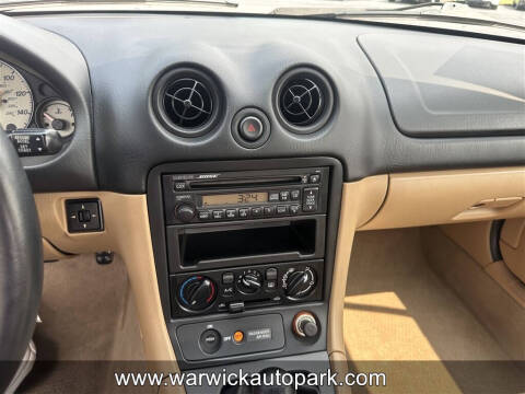 2001 Mazda MX-5 Miata LS