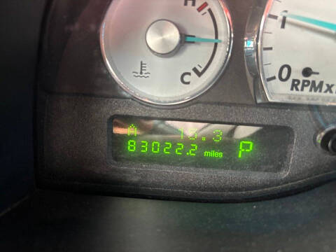 2005 Ford Thunderbird Deluxe