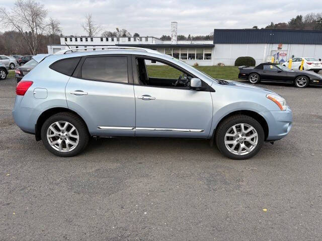 2013 Nissan Rogue SV w/SL Package
