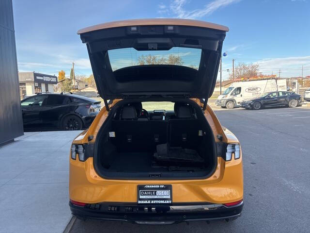 2022 Ford Mustang Mach-E GT