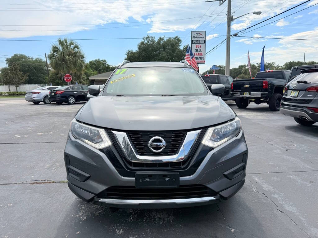 Gray 2017 Nissan Rogue S 2