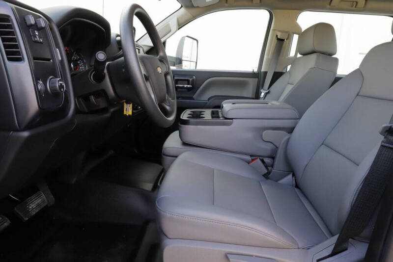 2023 Chevrolet Silverado 4500HD