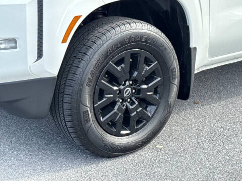 2023 Nissan Frontier SV