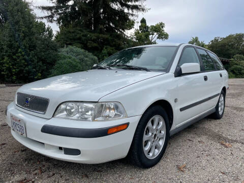 2002 Volvo V40 for sale at Santa Barbara Auto Connection in Goleta CA