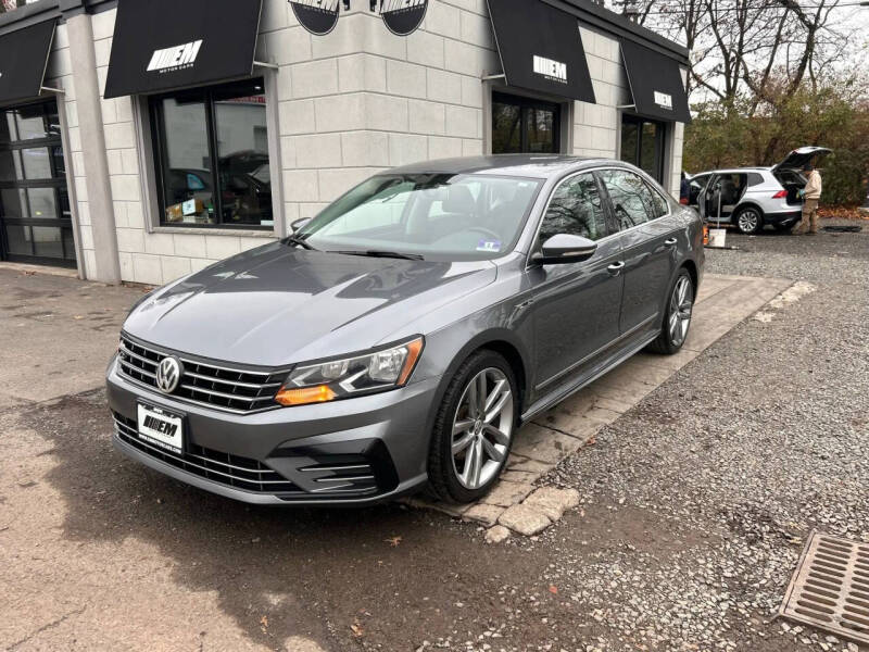 2017 Volkswagen Passat 1.8T R-Line