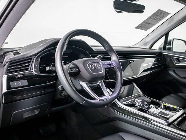 2023 Audi Q7 quattro Premium Plus 55 TFSI