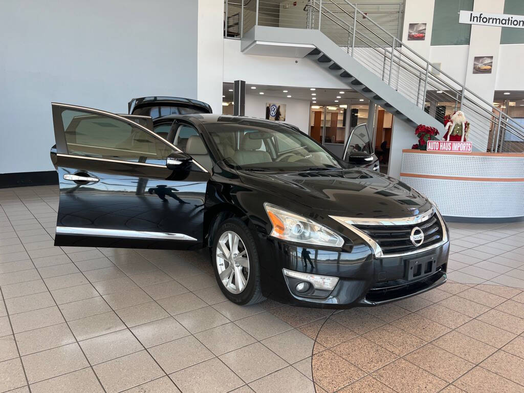 2015 Nissan Altima for sale at Auto Haus Imports in Grand Prairie, TX