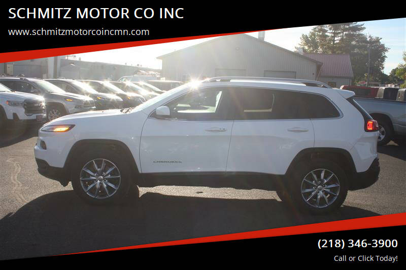 2018 Jeep Cherokee for sale at SCHMITZ MOTOR CO INC in Perham MN