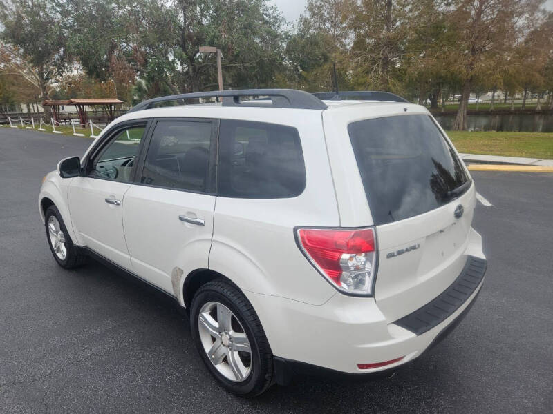 2009 Subaru Forester 2.5X Limited photo 25