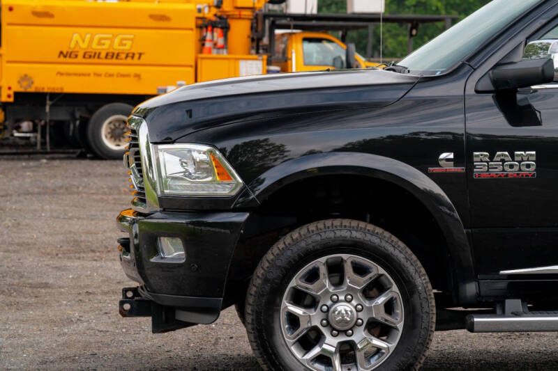 2018 RAM 3500 Laramie Limited