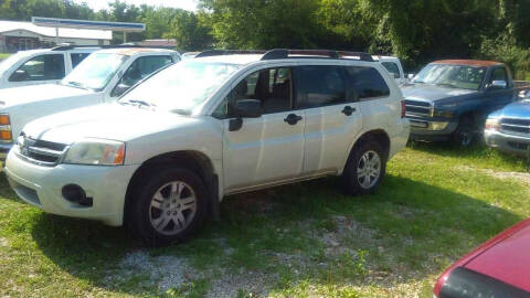 2008 Mitsubishi Endeavor for sale at New Start Motors LLC - Rockville in Rockville IN