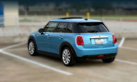 2015 MINI Hardtop 4 Door Cooper