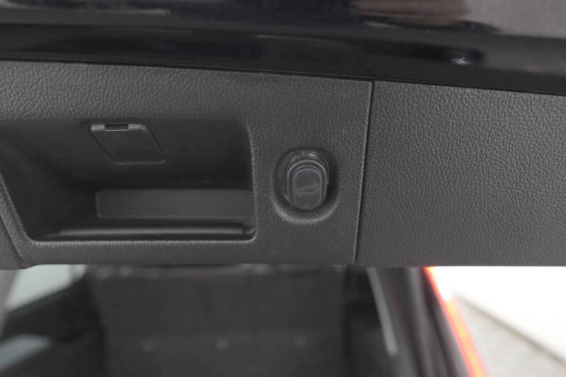 2015 Cadillac Escalade ESV Premium