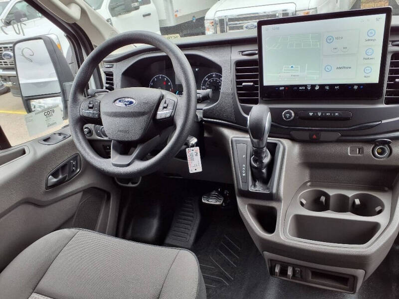 2025 Ford Transit