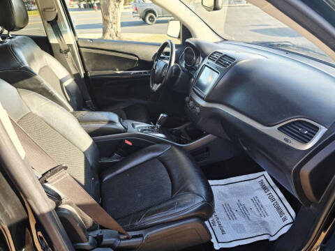 2017 Dodge Journey Crossroad Plus