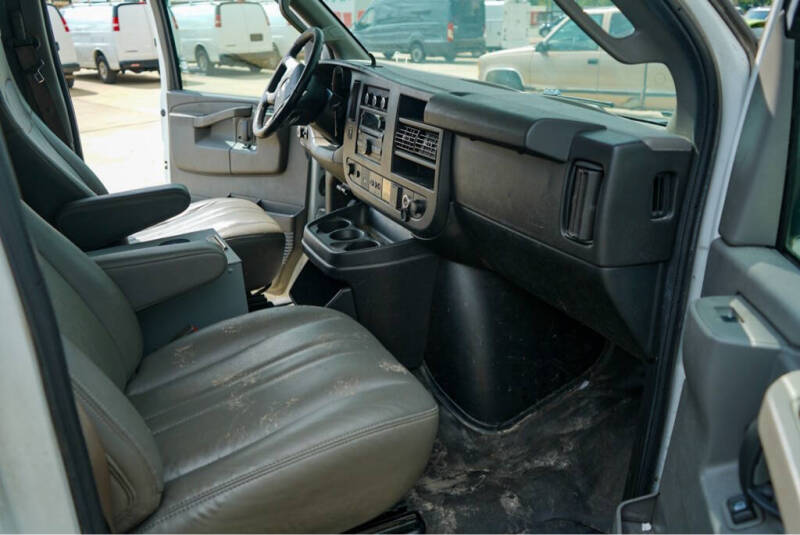 2019 Chevrolet Express 2500