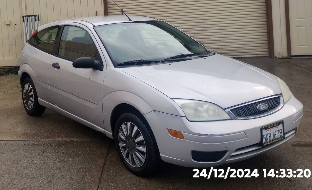 2005 Ford Focus for sale at Autosnow4sale.Com in El Dorado, CA