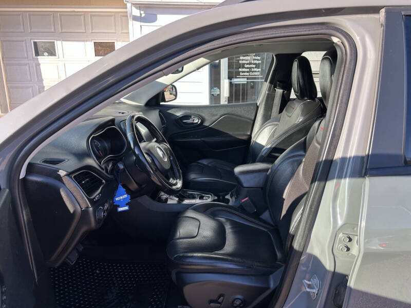 2019 Jeep Cherokee Trailhawk