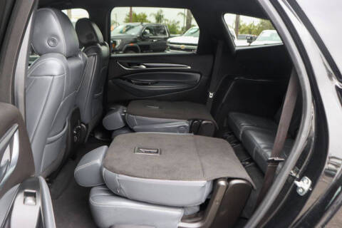 2024 Buick Enclave Essence