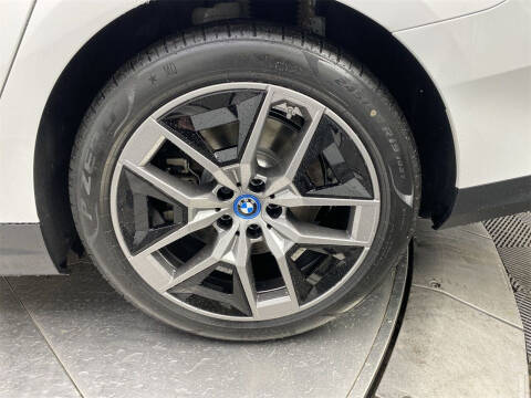 2024 BMW i5 eDrive40