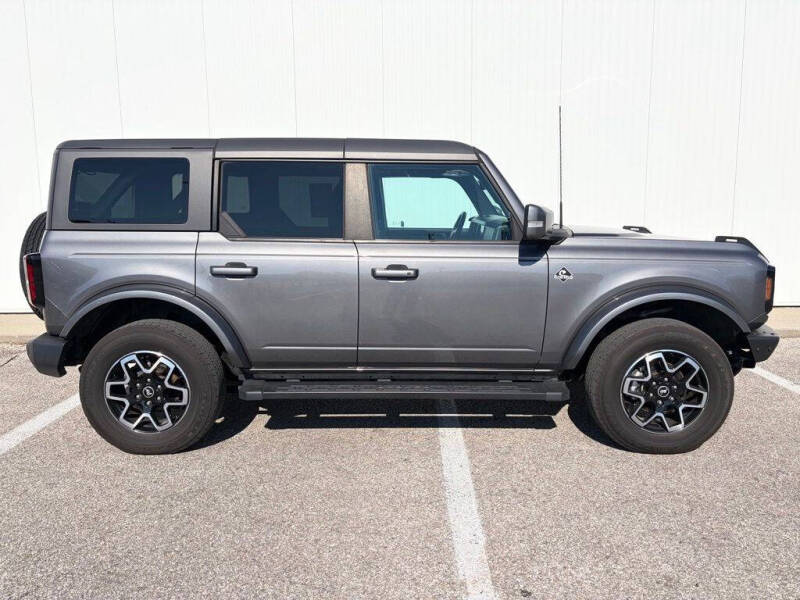 2023 Ford Bronco Outer Banks