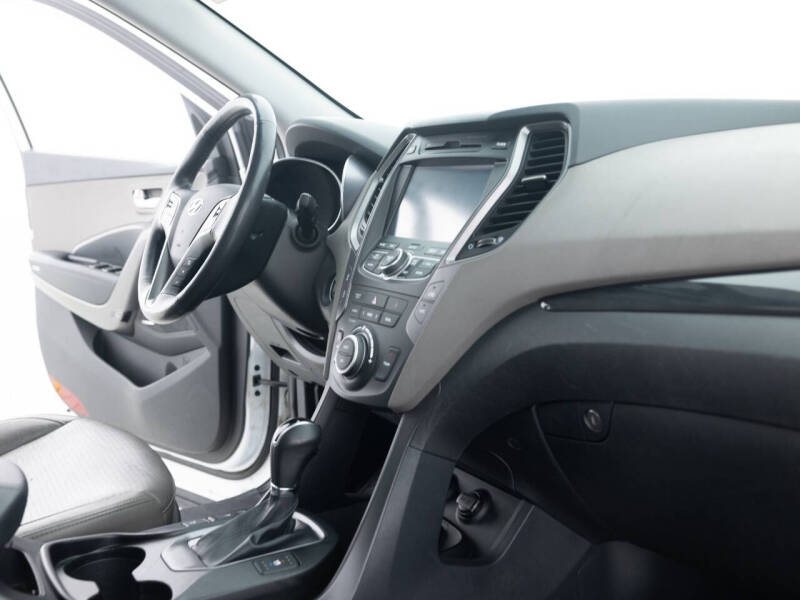 2014 Hyundai Santa Fe Sport 2.4L