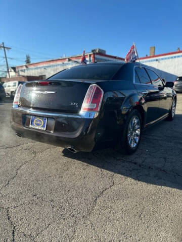 2013 Chrysler 300 C
