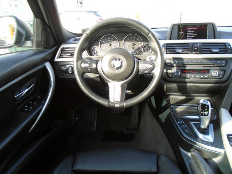 2014 BMW 3 Series 320i xDrive