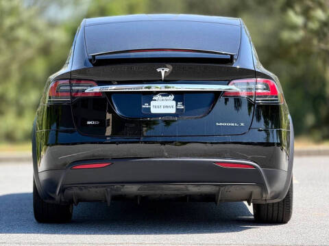 2019 Tesla Model X Standard Range