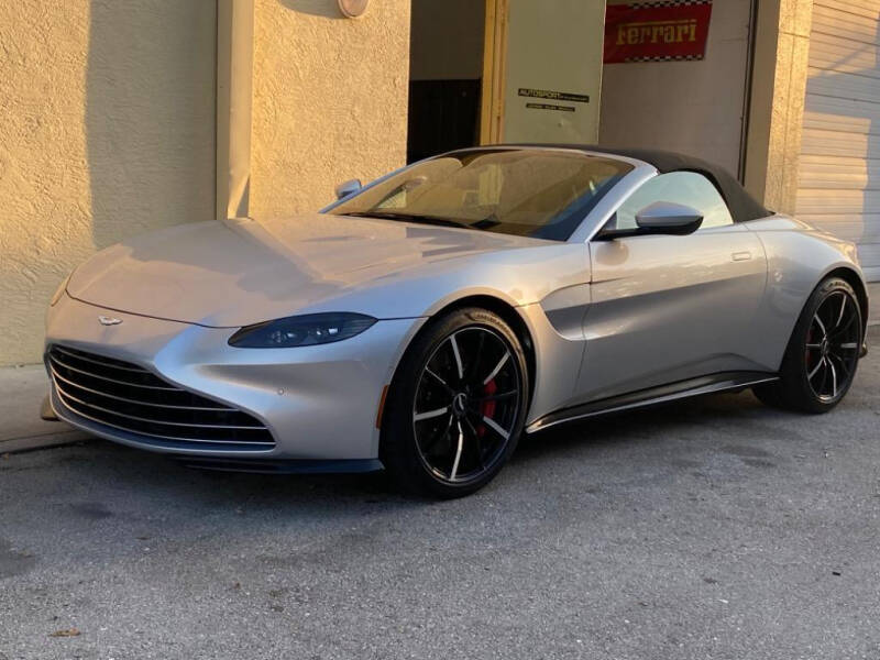 2022 Aston Martin Vantage