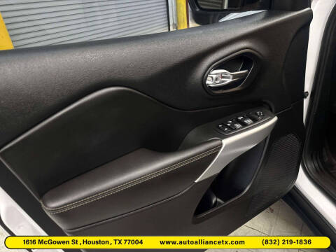 2018 Jeep Cherokee Latitude Plus