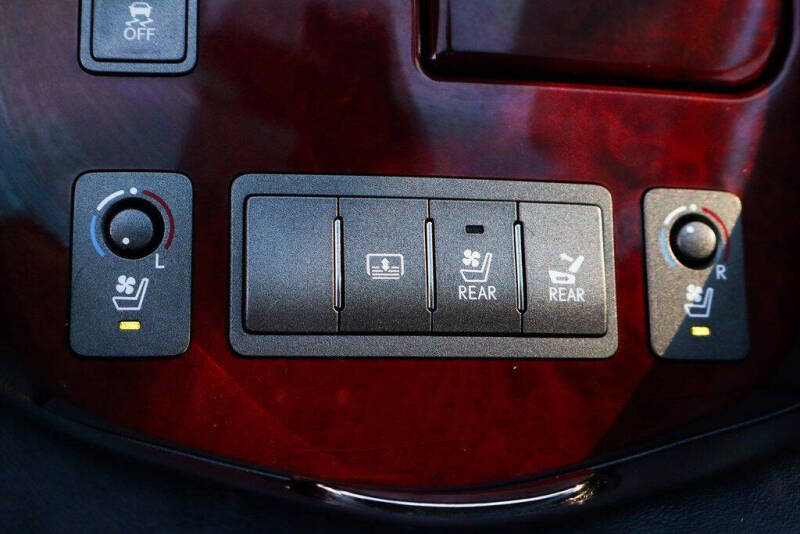 2008 Lexus LS 460