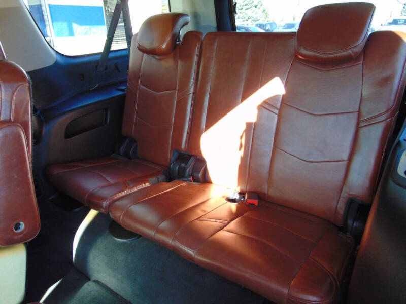 2015 Cadillac Escalade ESV Premium