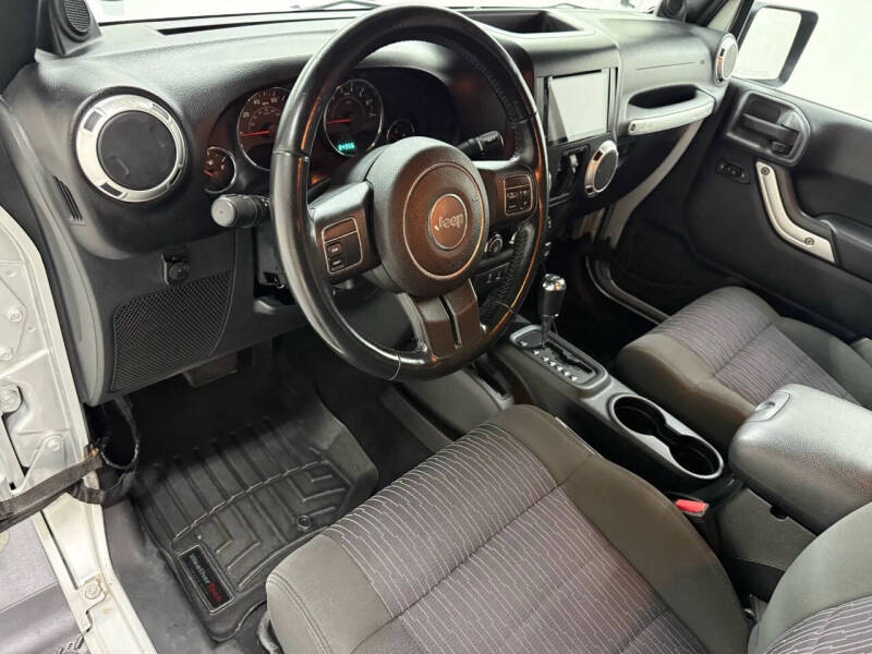 2011 Jeep Wrangler Unlimited Sahara