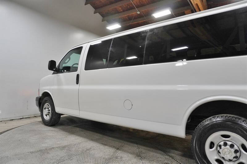 2019 Chevrolet Express LS 3500