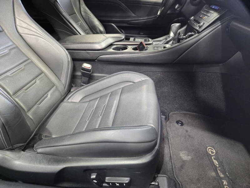 2016 Lexus RC 200t