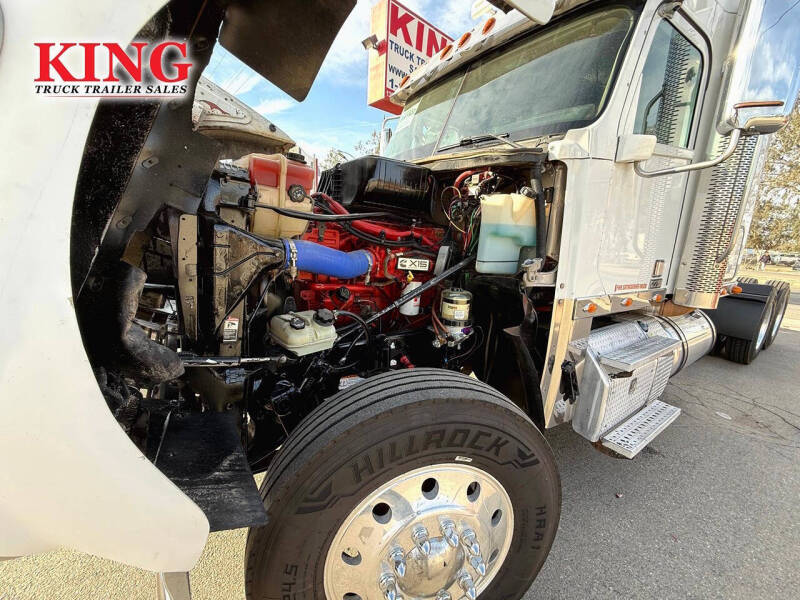 2019 Freightliner Coronado 122 SD