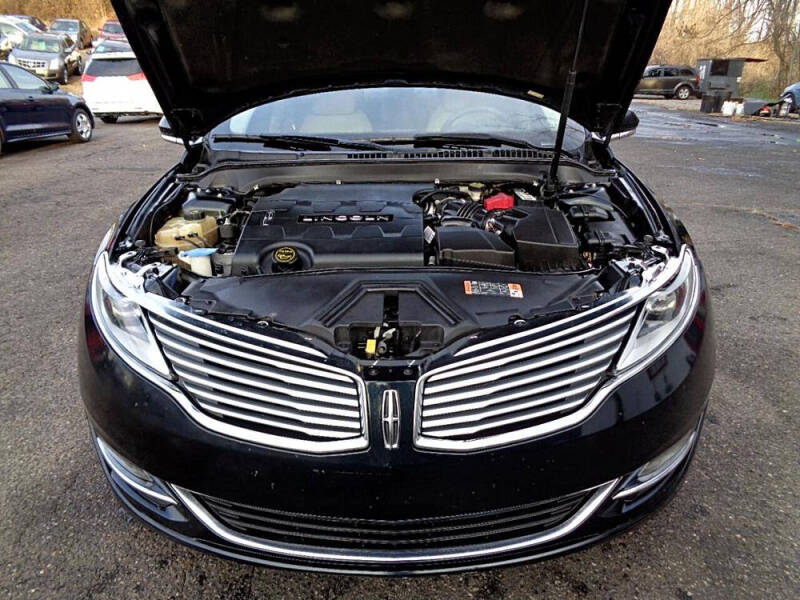 2014 Lincoln MKZ