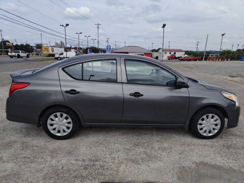 2017 Nissan Versa