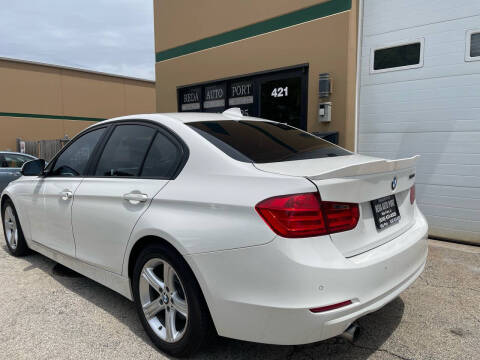 2013 BMW 3 Series 320i