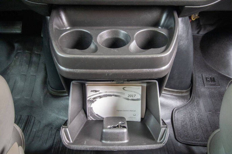 2017 Chevrolet Express LT 3500