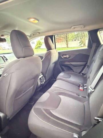 2017 Jeep Cherokee Latitude