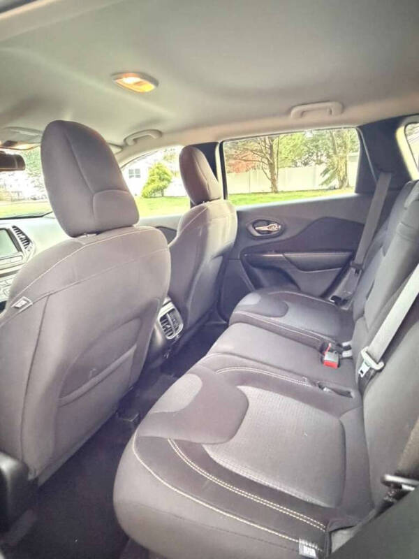 2017 Jeep Cherokee Latitude