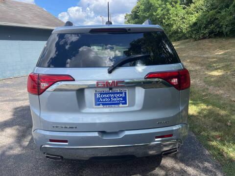 2017 GMC Acadia Denali